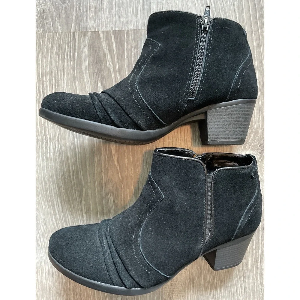 Earth Origins 2014F Riley  Women's US 9M Black  Suede Leather Bootie Heels Zip